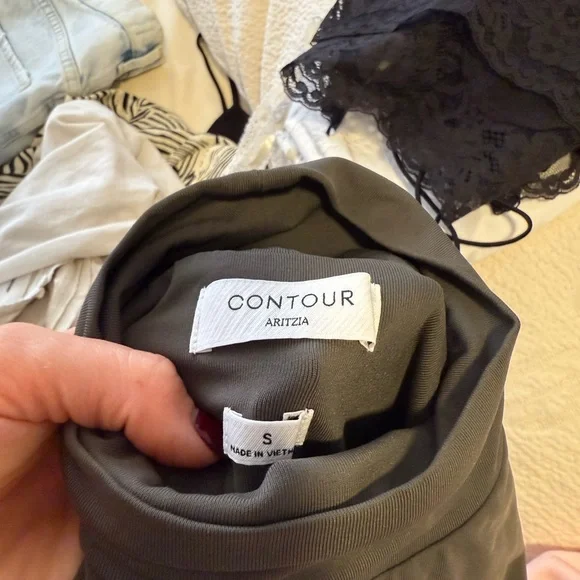 ARITZIA Green Contour Maxi Dress - Picture 2 of 2